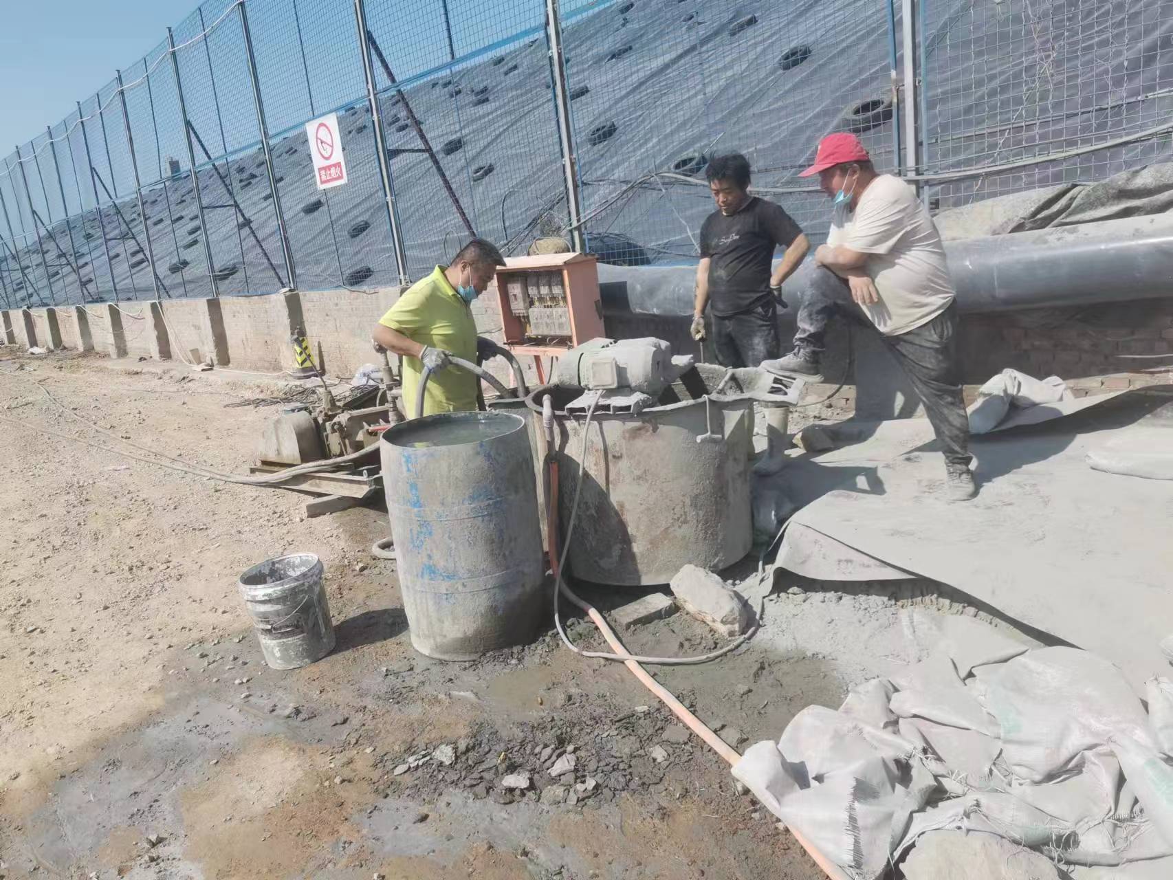 前进袖阀管注浆